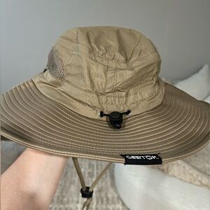 Gear Top Hiking Hat